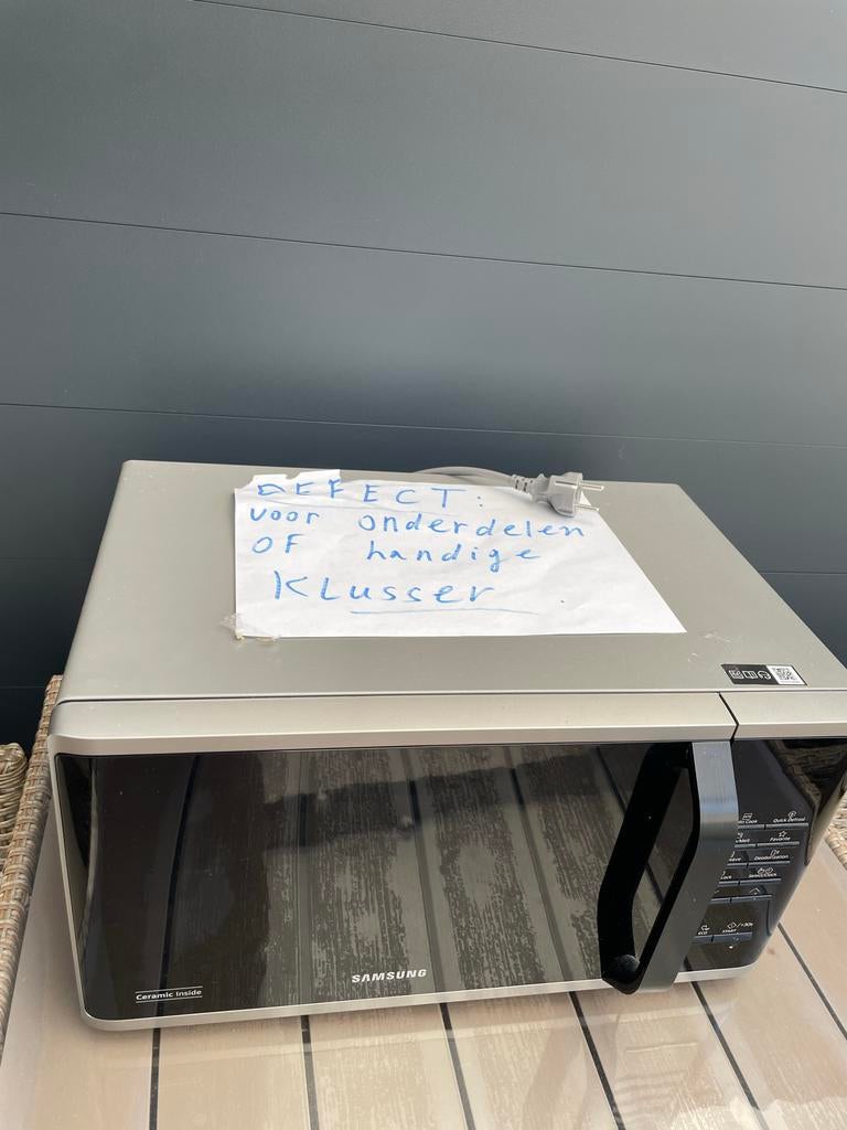 Defecte Samsung Magnetron - Warmt niet op zonder plateau, Witgoed en Apparatuur, Magnetrons, Ophalen of Verzenden, Magnetron, Draaiplateau