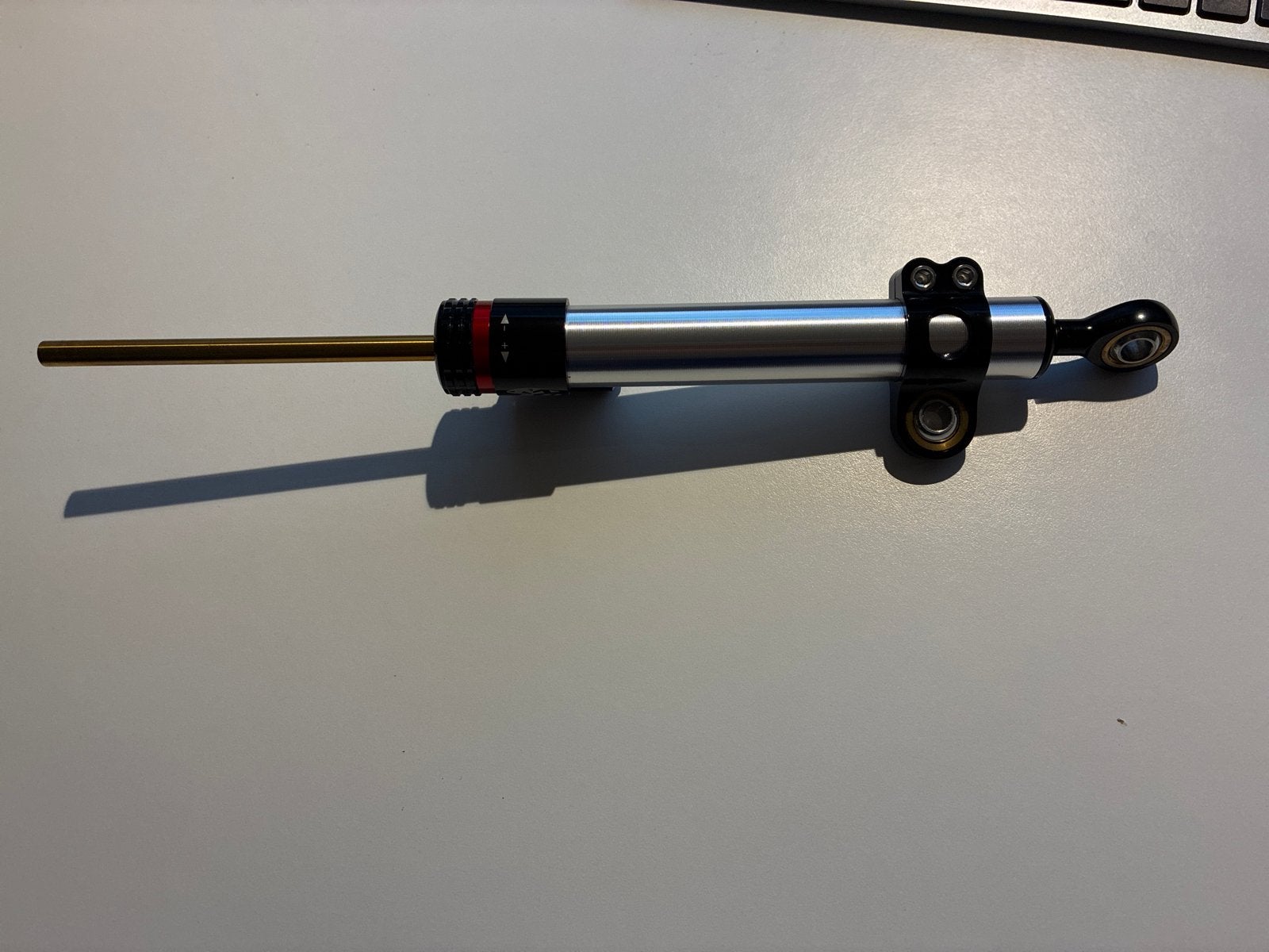 Stuurdemper motorfiets, 125mm slag, nieuwstaat, Motoren, Ophalen of Verzenden, Nieuw