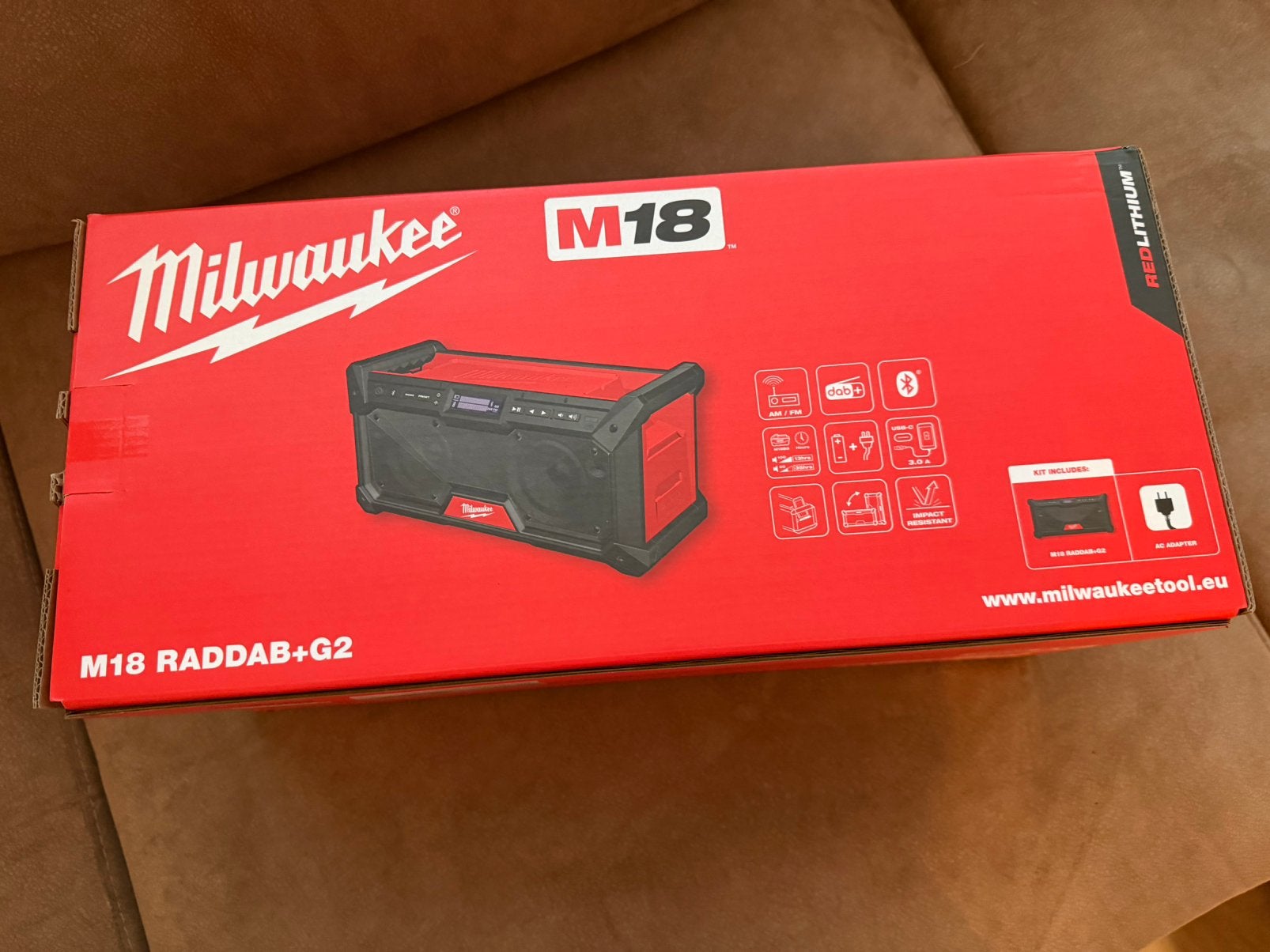 Milwaukee m18 Raddab +G2 bouwradio, Ophalen of Verzenden, Nieuw