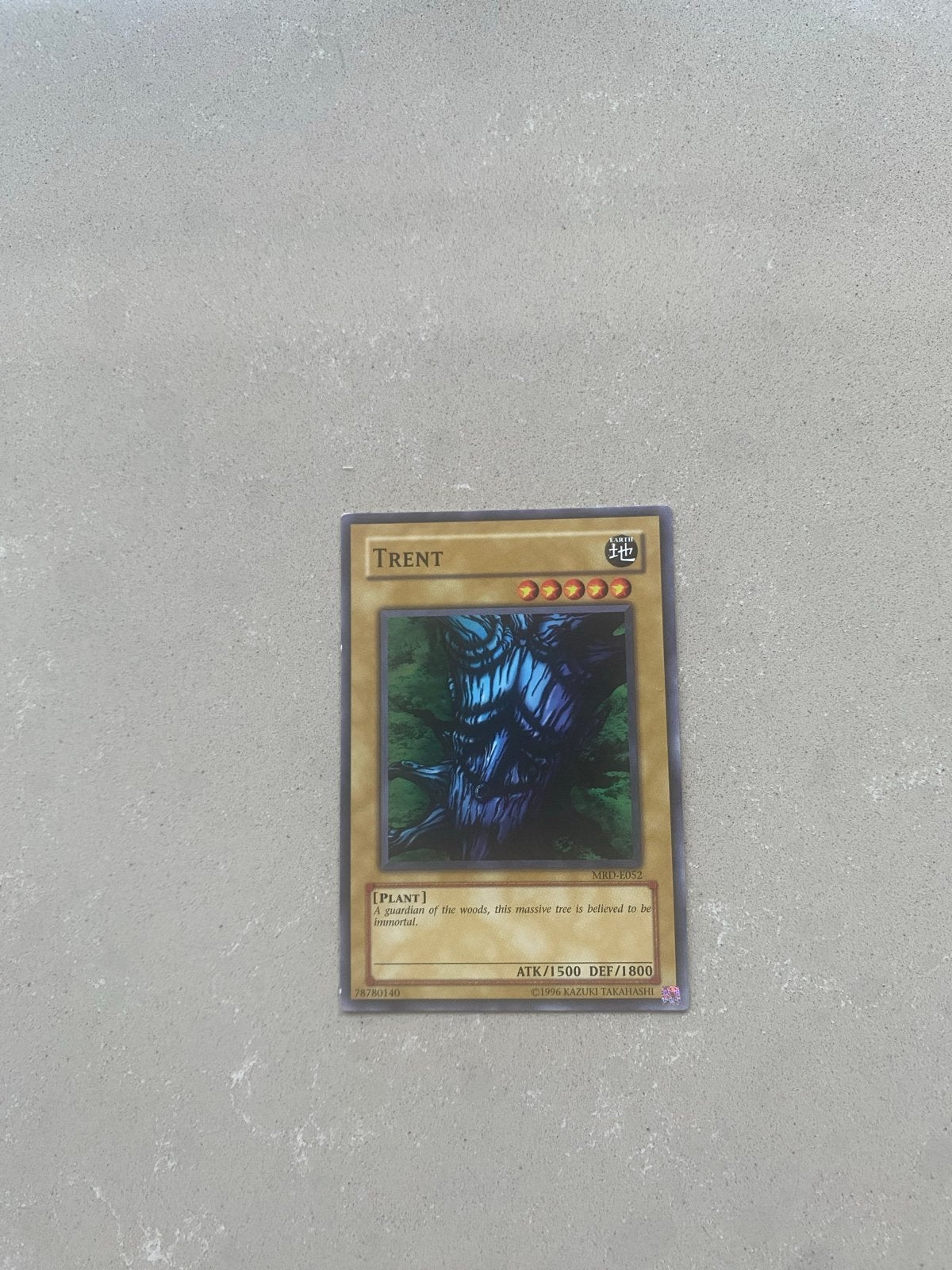 Yu-Gi-Oh! Kaart: Trent (MID-E052), Ophalen of Verzenden, Zo goed als nieuw, Losse kaart