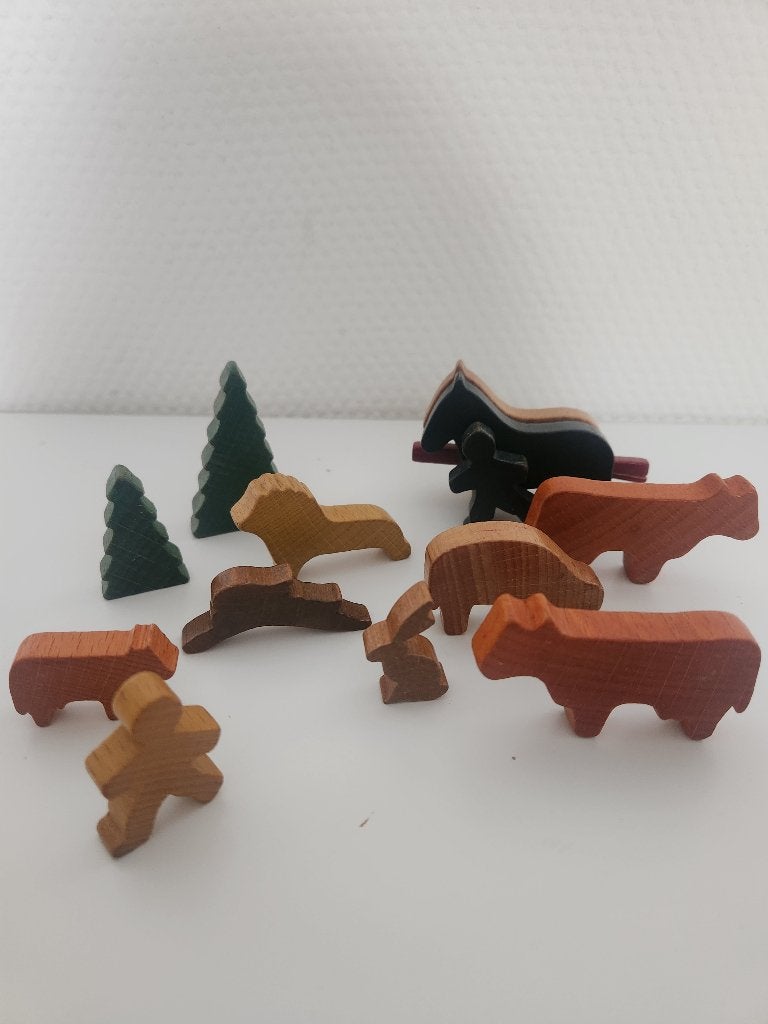 Vintage houten boerderijdieren en mensen/bomen, Ophalen of Verzenden, Gebruikt, Overige typen