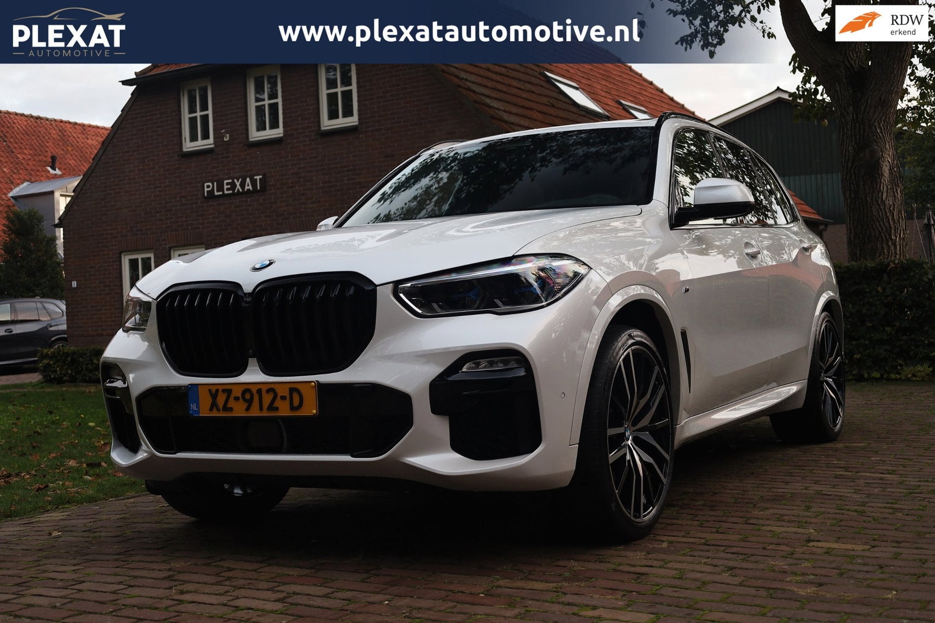 BMW X5 XDrive40i High Executive 7-Persoons Aut. | M-Pakket |, Auto's, Dealer onderhouden, Gebruikt, 138 €/maand, 7 stoelen