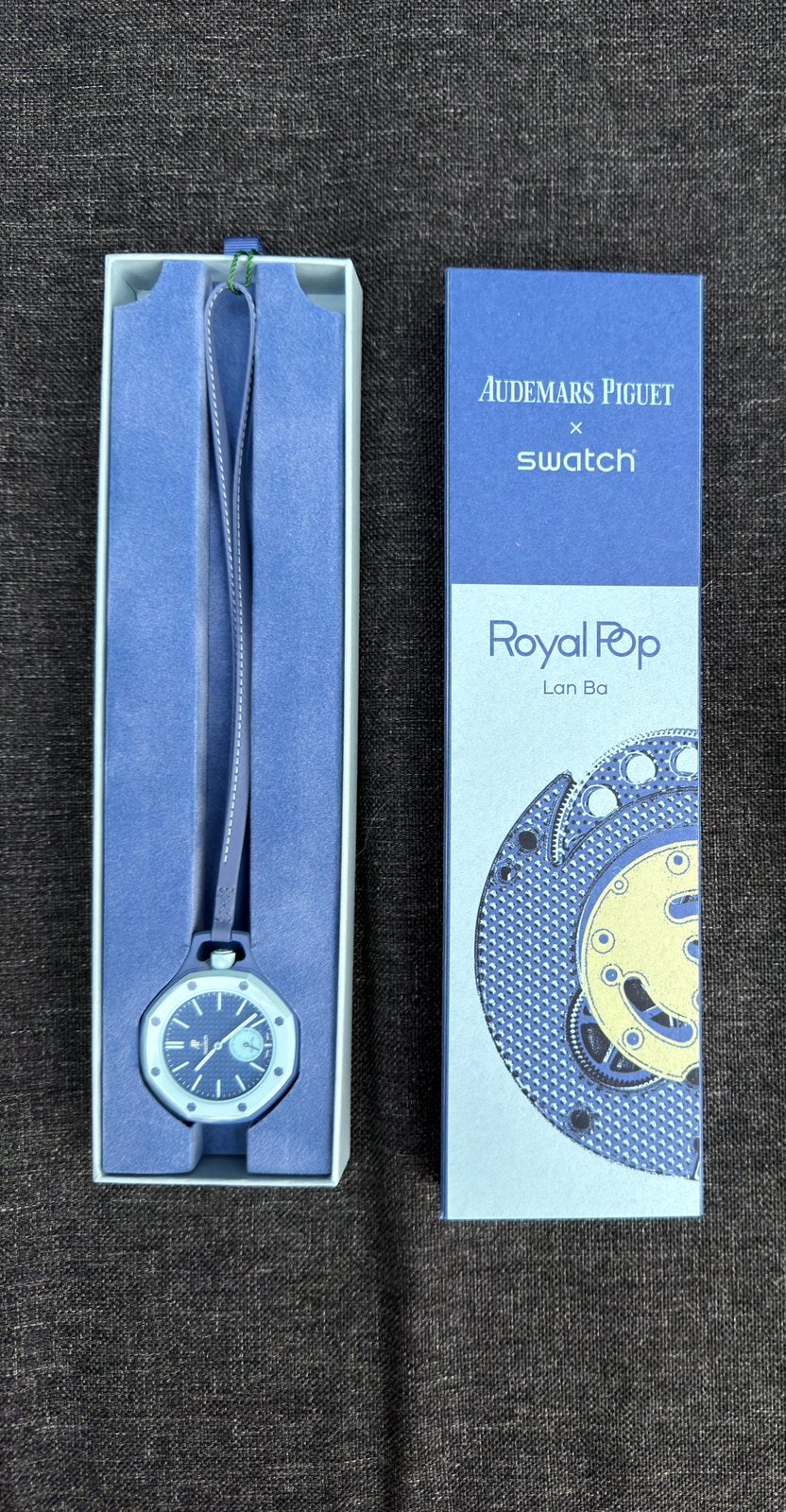 AP x Swatch Royal Pop Lan Ba - Origineel, --, Nieuw, Ophalen of Verzenden, --