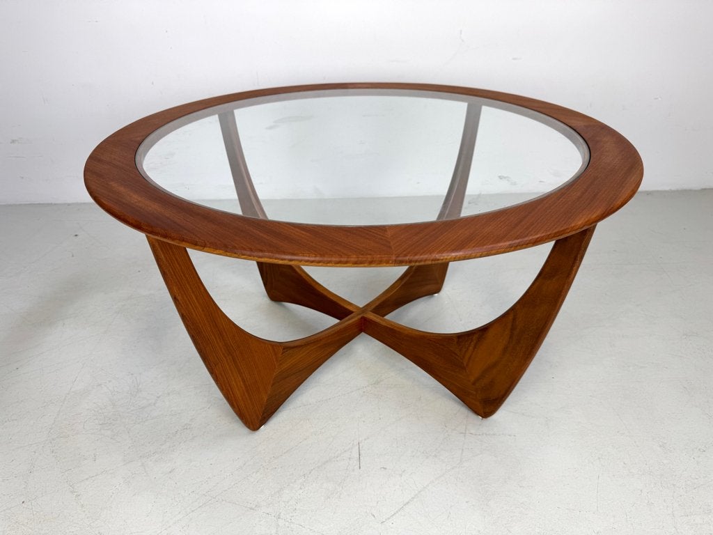 Vintage salontafel "Astro" van G-Plan., 100 tot 150 cm, Verzenden, Teakhout, 50 tot 100 cm