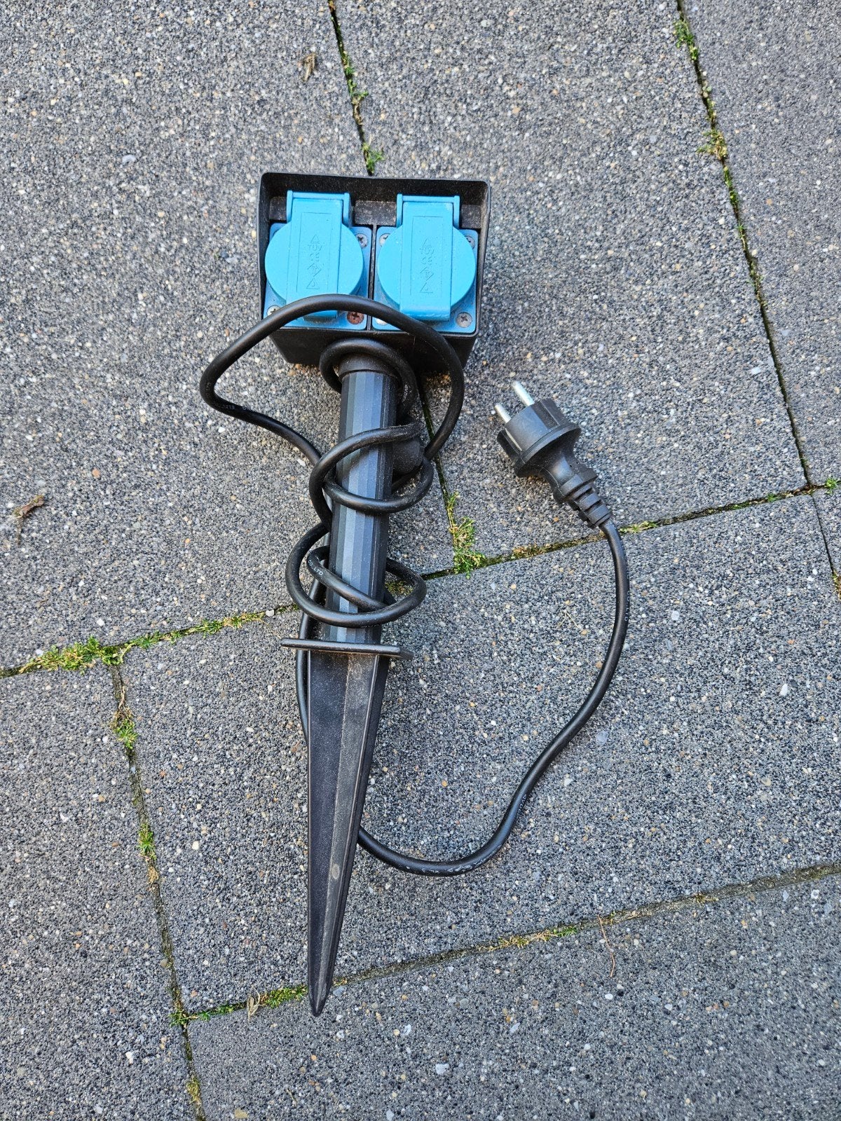 Buitenstopcontact stekkerdoos tuin, Ophalen, Zo goed als nieuw