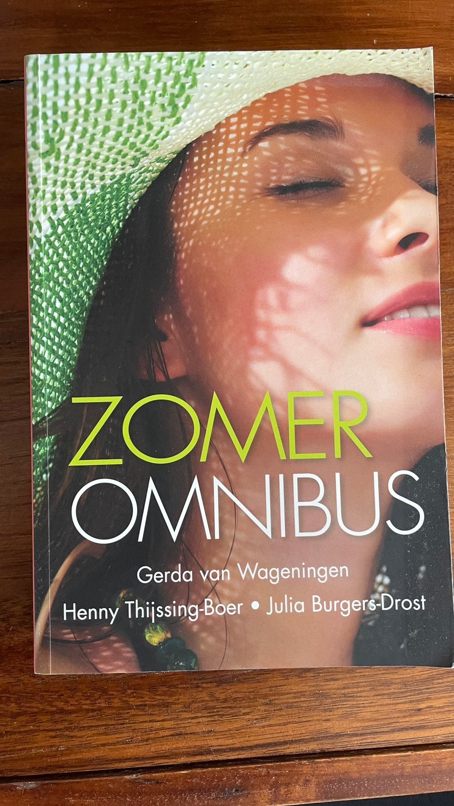 ZOMEROMNIBUS, Julia Burgers-Drost/Henny Thijssing-Boer/Gerda, Boeken, Ophalen of Verzenden, Zo goed als nieuw, Nederland