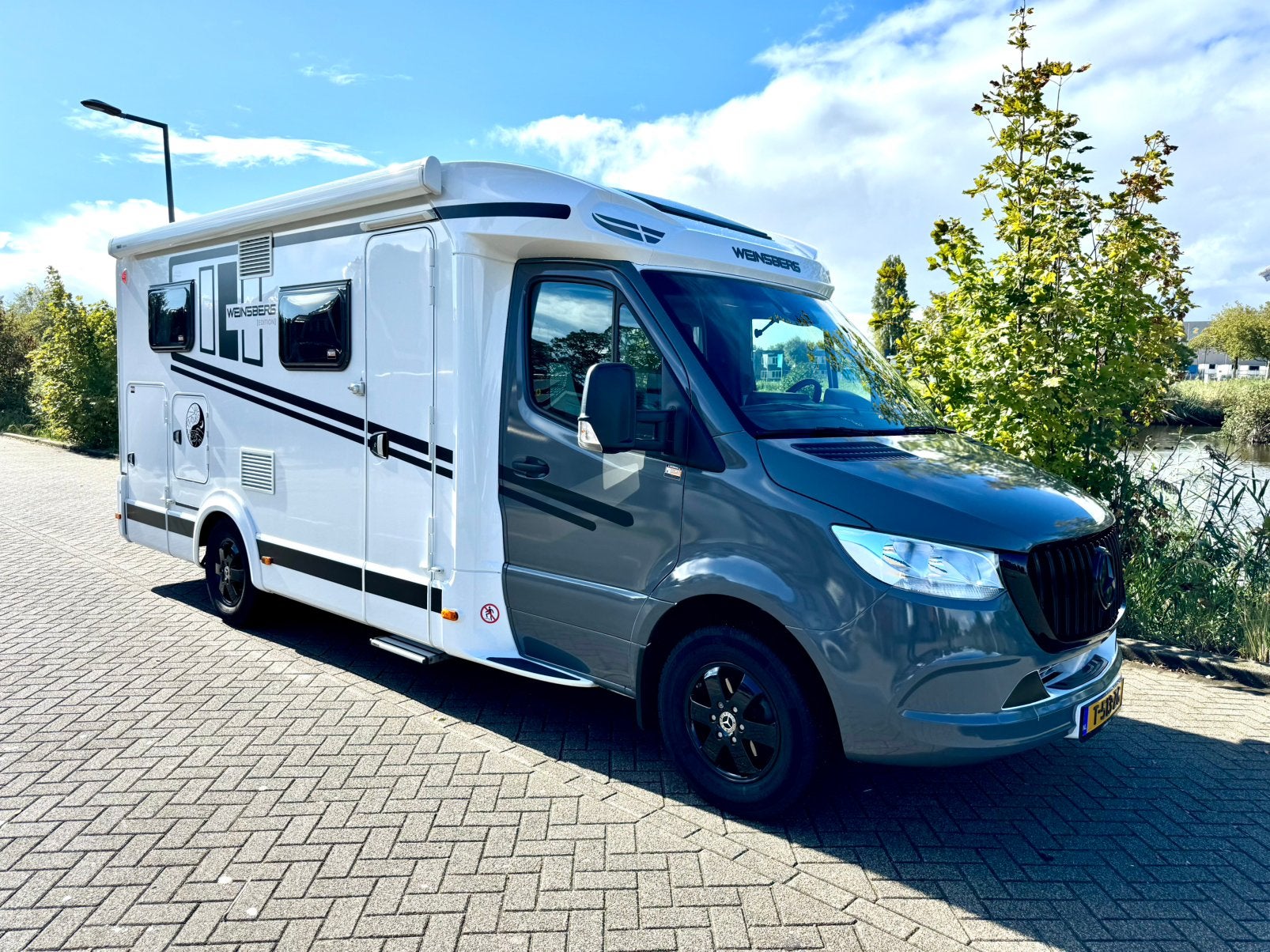 Camper te huur Mercedes Weinsberg 7 meter, Caravans en Kamperen