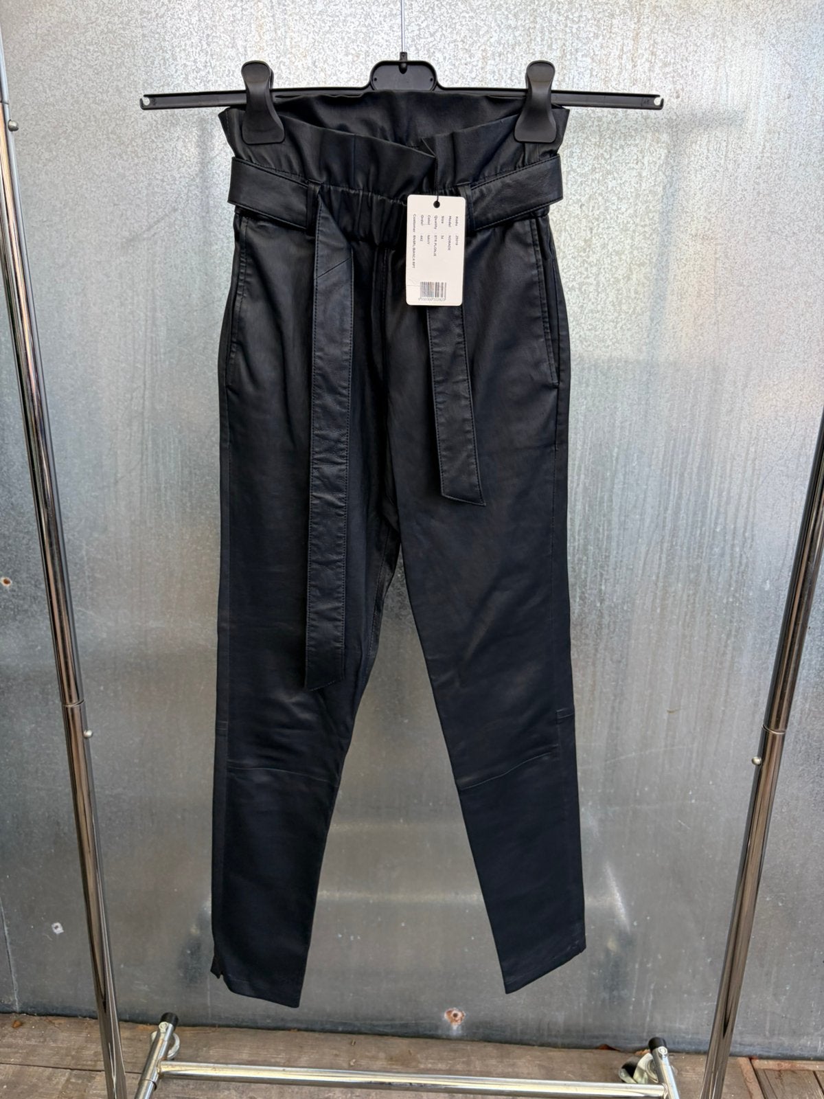 Suite22 leather pants broek blauw 34 suite 22 nomade, Kleding | Dames, Blauw, Ophalen of Verzenden, Zo goed als nieuw, Maat 34 (XS) of kleiner
