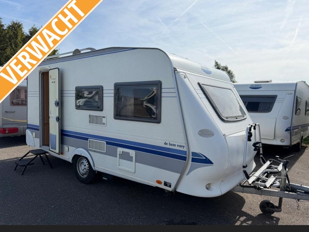 Hobby De Luxe 440 SF + mover + voortent, Hobby, Schokbreker, Bedrijf, Treinzit