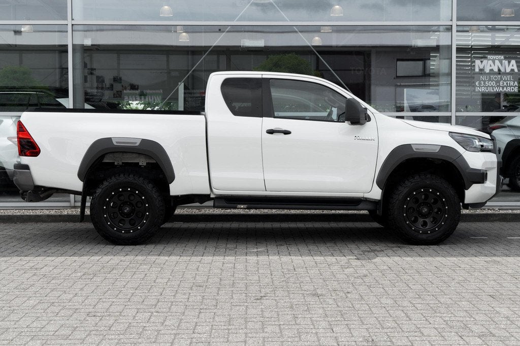 Toyota HiLux 2.8 D-4D Xtra Cab Professional premium Unieke v, Auto's, Toyota, Automaat, Automatische klimaatregeling, Stof, Gebruikt