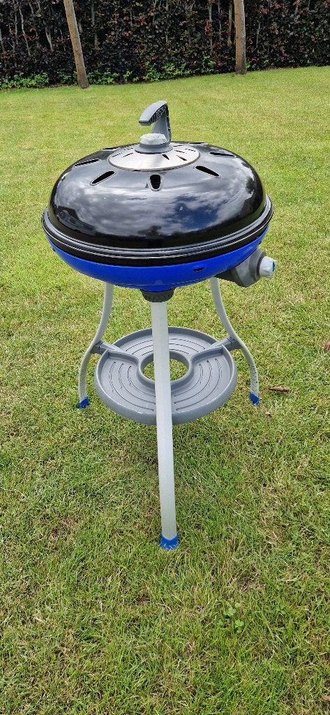 Compacte Campingaz Gasbarbecue met Grill en Bakplaat, Ophalen, Gebruikt