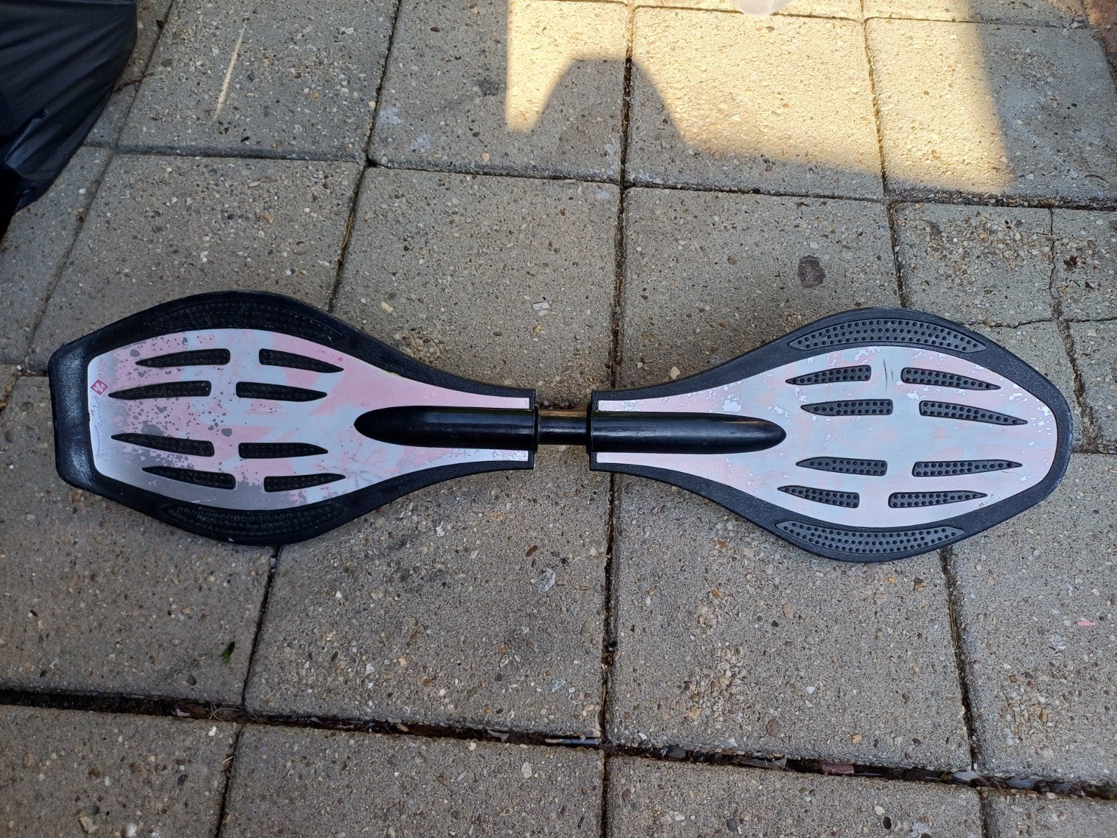 Waveboard zo goed als nieuw - Roze, wit, zilver met zwart, Ophalen, Zo goed als nieuw, Waveboard