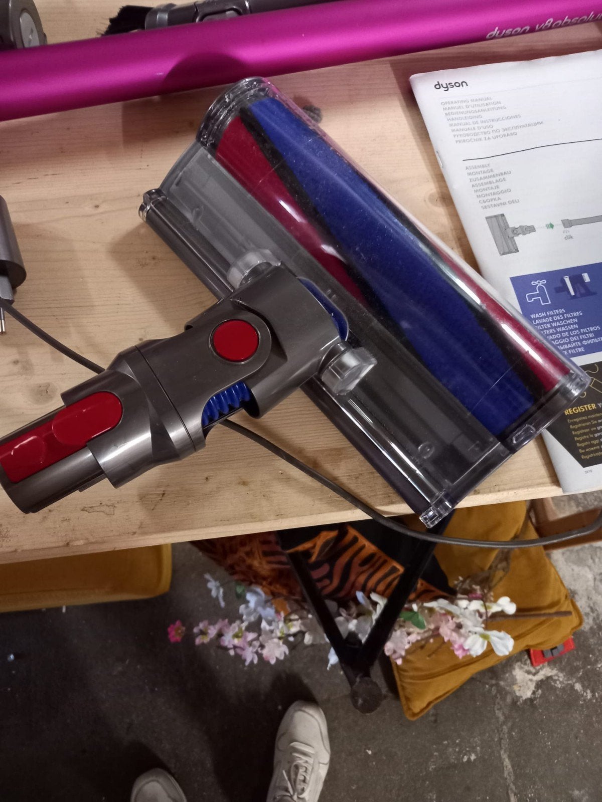 Dyson V8 Absolute Pro Steelstofzuiger. WD-18, Witgoed en Apparatuur, Stofzuigers, Zo goed als nieuw, Steelstofzuiger, Dyson, Draadloos