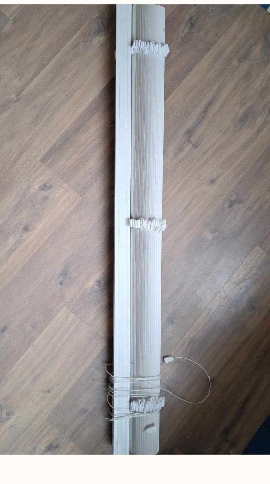 luxaflex wit 147,5 breed bij 2m hoog lamelbreede 5cm, Ophalen, Wit, Lamellen, Koordbediening