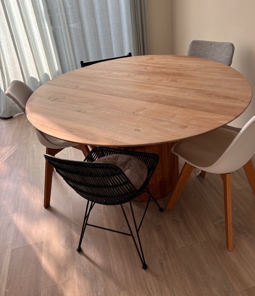 Foto 6 van Teak houten eettafel Pilar HK living