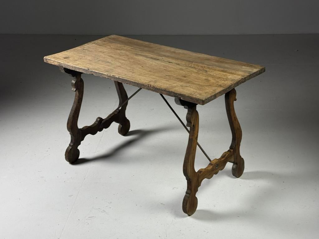 Spaanse tafel 19e eeuw