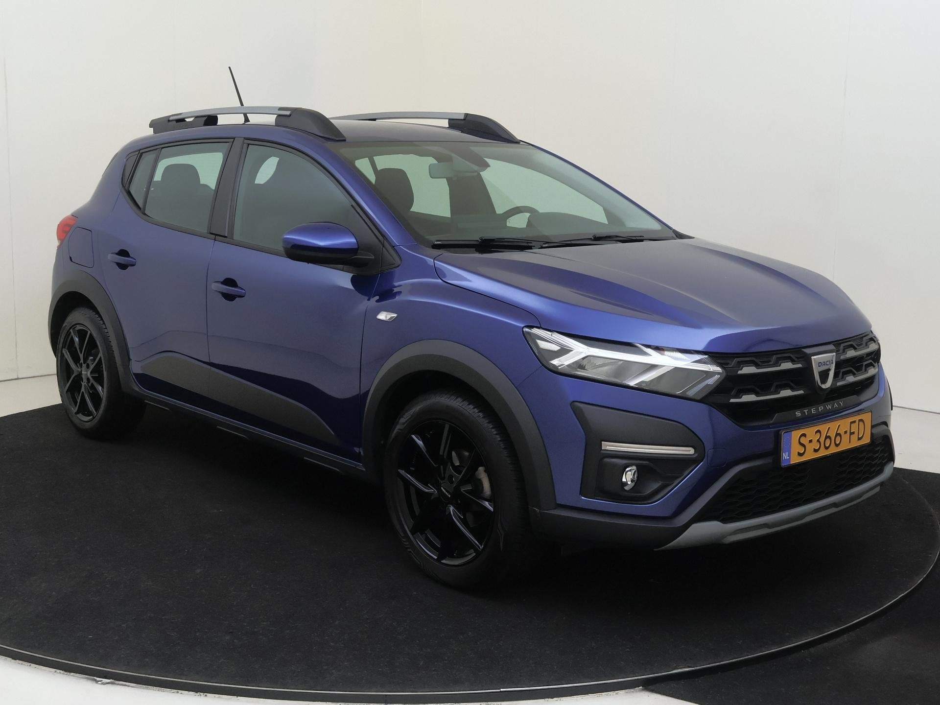 Dacia Sandero Stepway 1.0 TCe 90 Comfort | airco | Apple Car, Gebruikt, Euro 6, Blauw, 49 €/maand