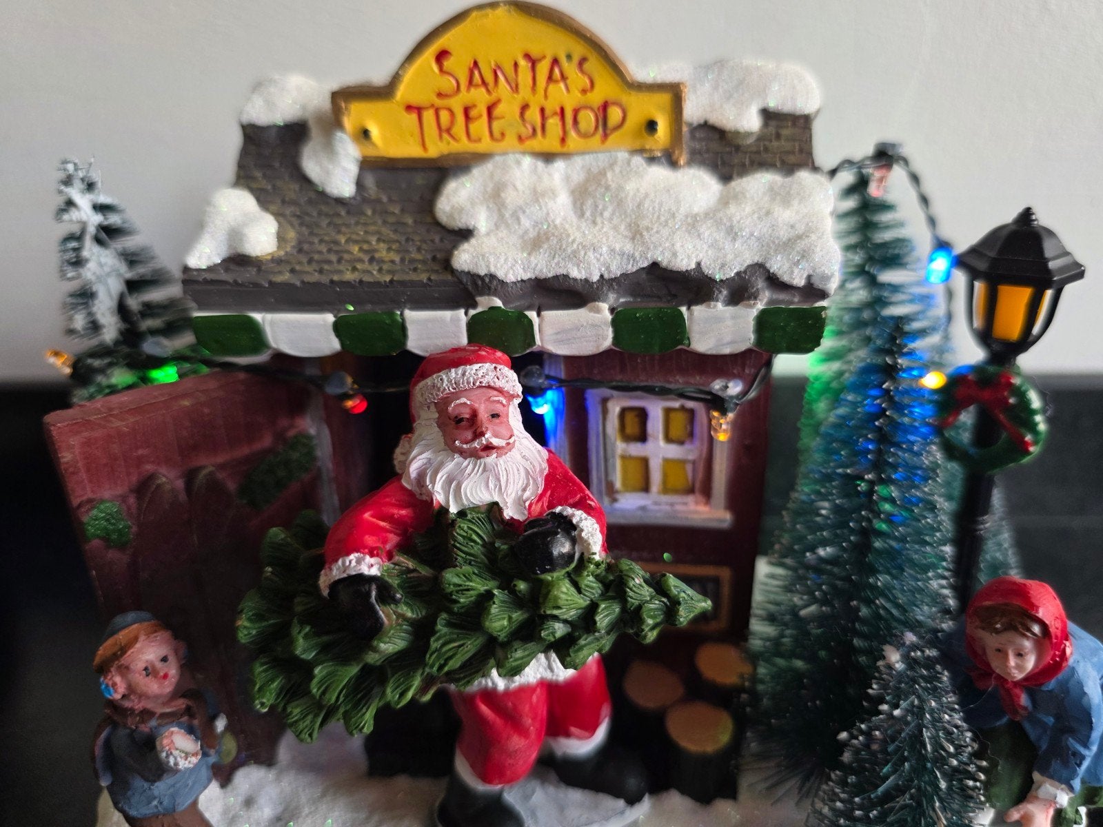 Luville Santa's Tree Shop kerstdorp tafereel kerstman, Diversen, Ophalen, Zo goed als nieuw