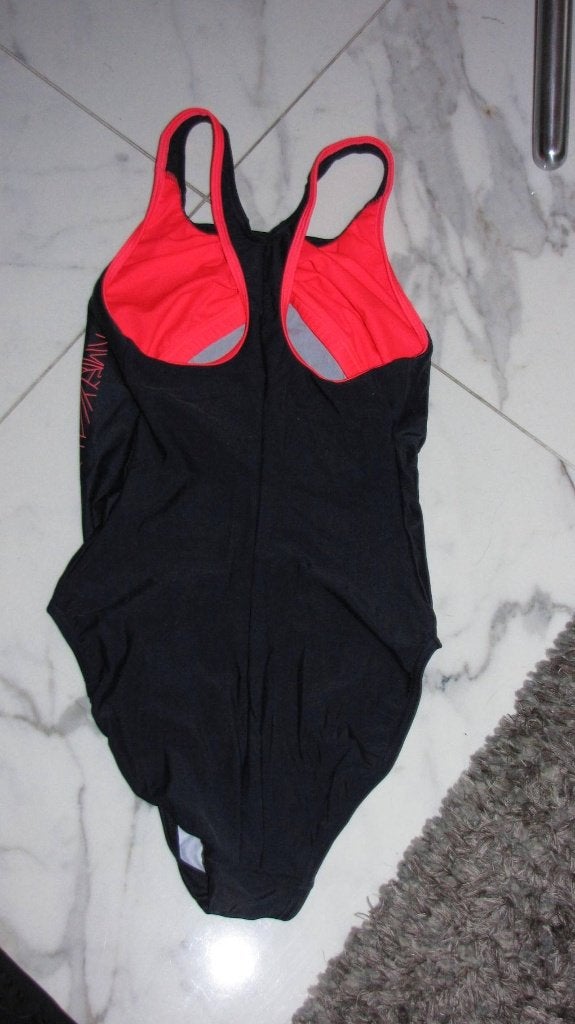 38 SPEEDO zwart oranje badpak, Ophalen of Verzenden, Zo goed als nieuw, Zwart, Badpak