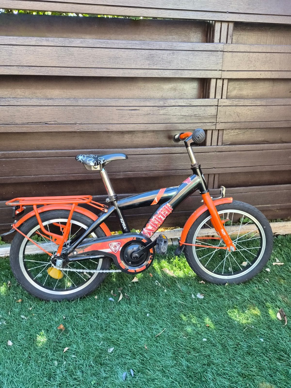 Alpina Yabber kinderfiets 16 inch - zwart/oranje, Fietsen en Brommers, Ophalen, Terugtraprem, Alpina, 16 tot 20 inch