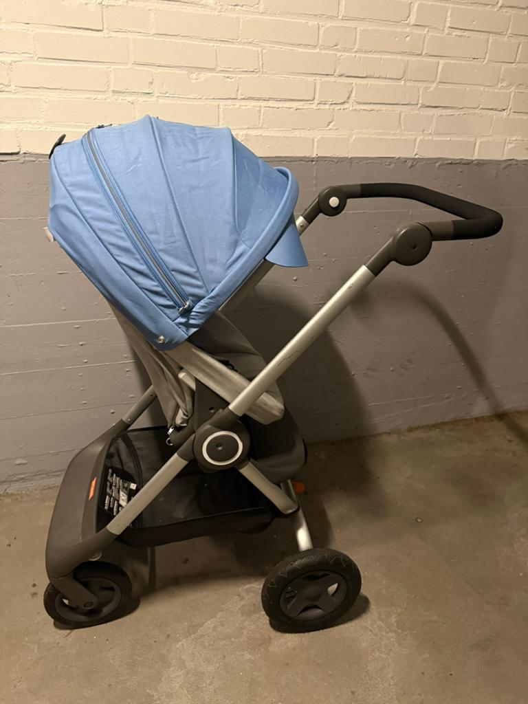 Stokke scoot v, Kinderen en Baby's, Buggy's, Gebruikt, Overige merken, Verstelbare rugleuning, Ophalen