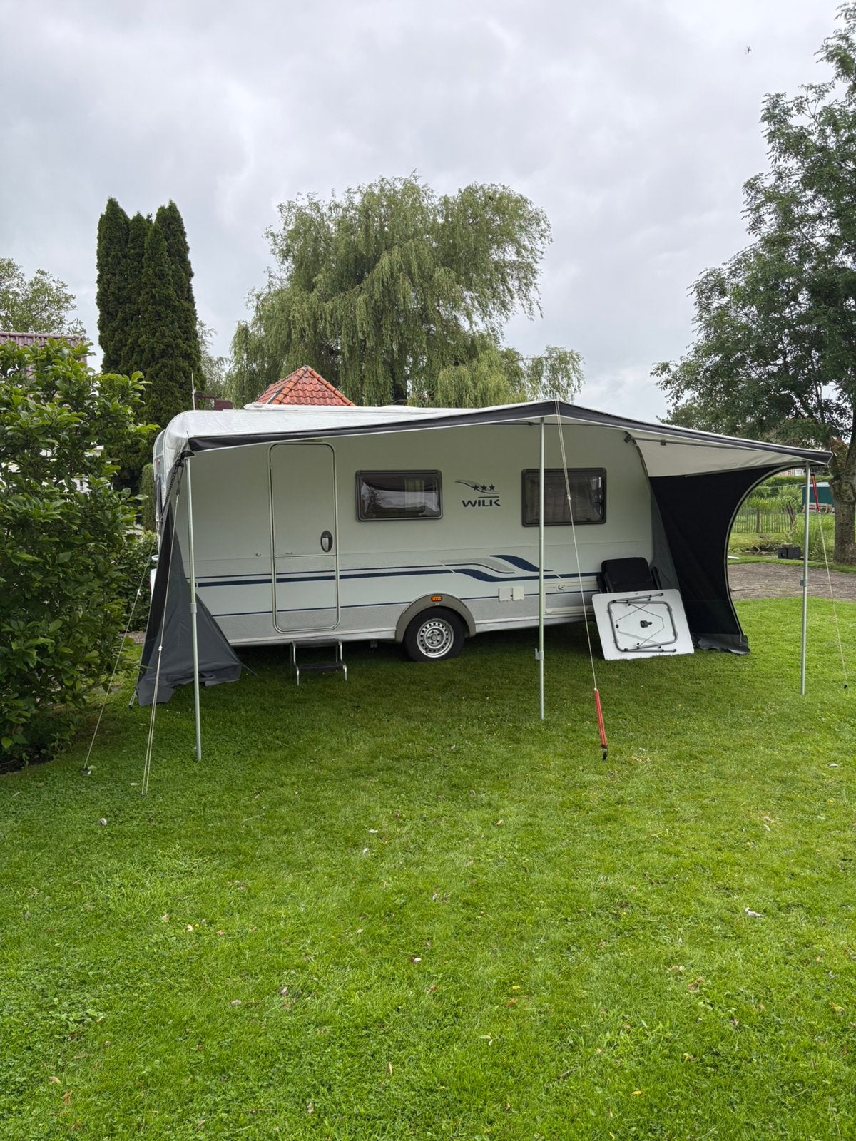Wilk 450 HTD S3, Caravans en Kamperen, Caravans, Rondzit, Koelkast, Particulier, Wilk