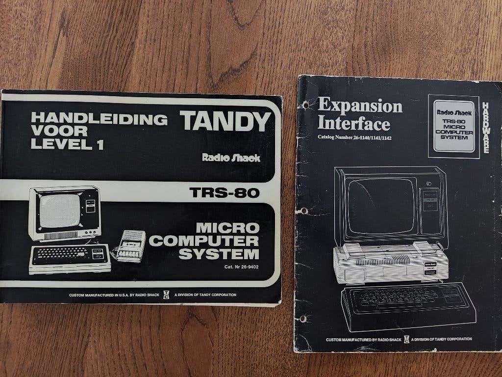 HANDLEIDING TRS-80 LEVEL 1, Ophalen of Verzenden, Gelezen, Overige onderwerpen