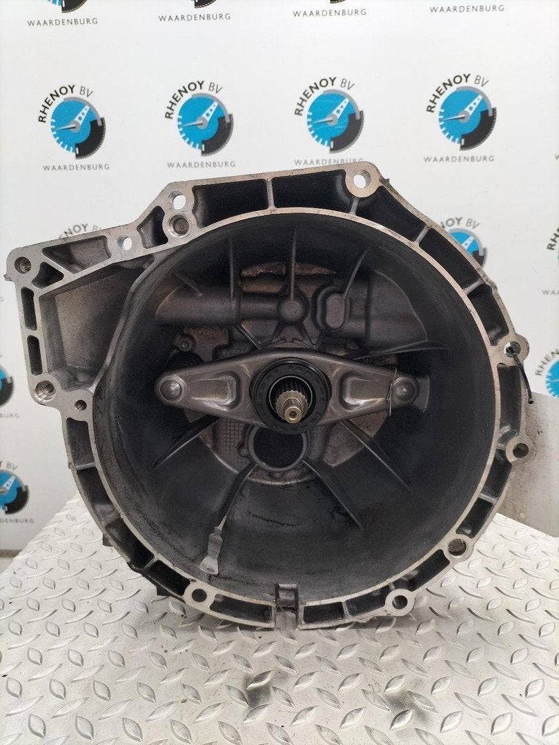 BMW 1 SERIES F20 LCI 118I TRANSMISSIE / VERSNELLINGSBAK 2015, Ophalen of Verzenden, Gebruikt, Stiba lid