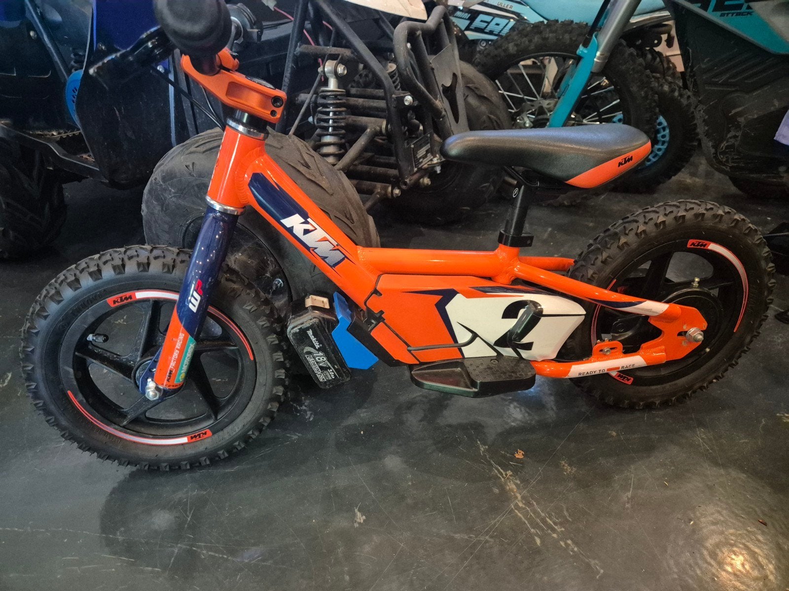KTM STACYC 12eDrive Elektrische Loopfiets, Ophalen, Zo goed als nieuw, Minder dan 16 inch