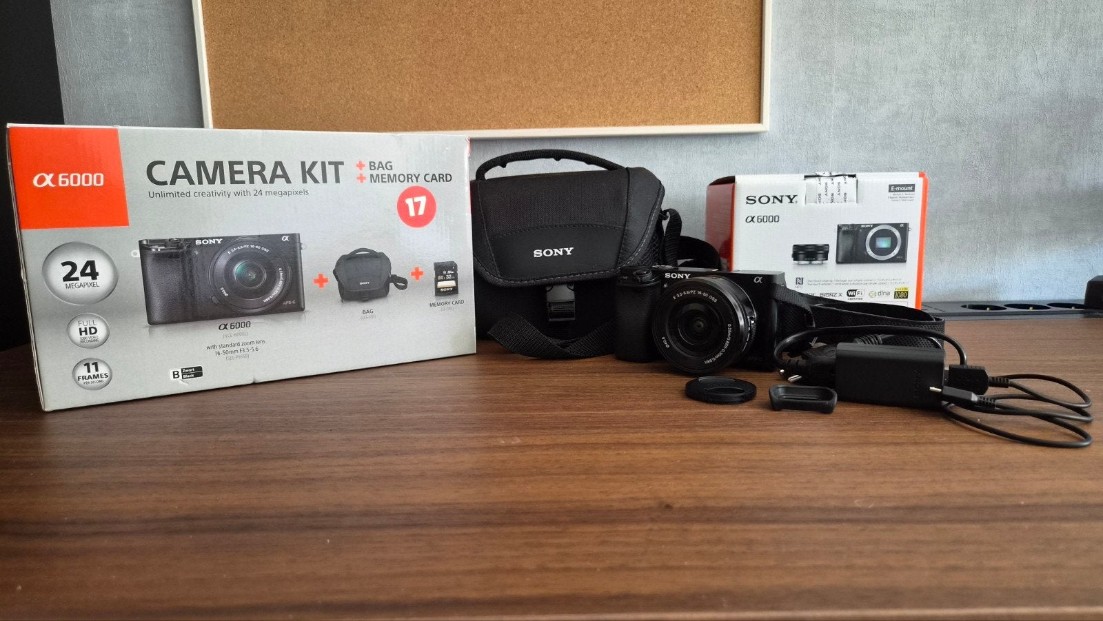 Sony A6000 camera kit (met doos), Audio, Tv en Foto, Fotocamera's Digitaal, WiFi, Ophalen of Verzenden, Zo goed als nieuw, Sony