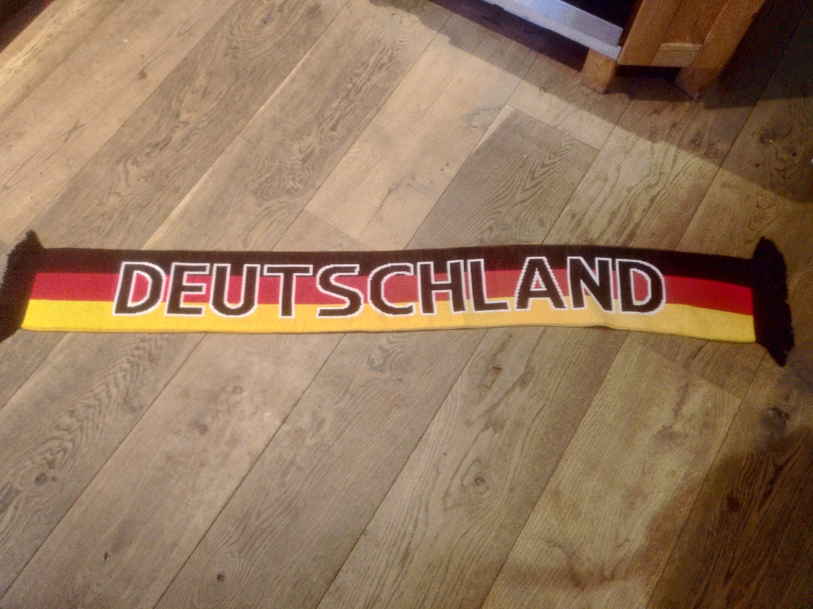 Voetbalsjaal Duitsland sjaal - Deutschland Wüstenrot, Kleding | Dames, Mutsen, Sjaals en Handschoenen, Ophalen of Verzenden, Zo goed als nieuw