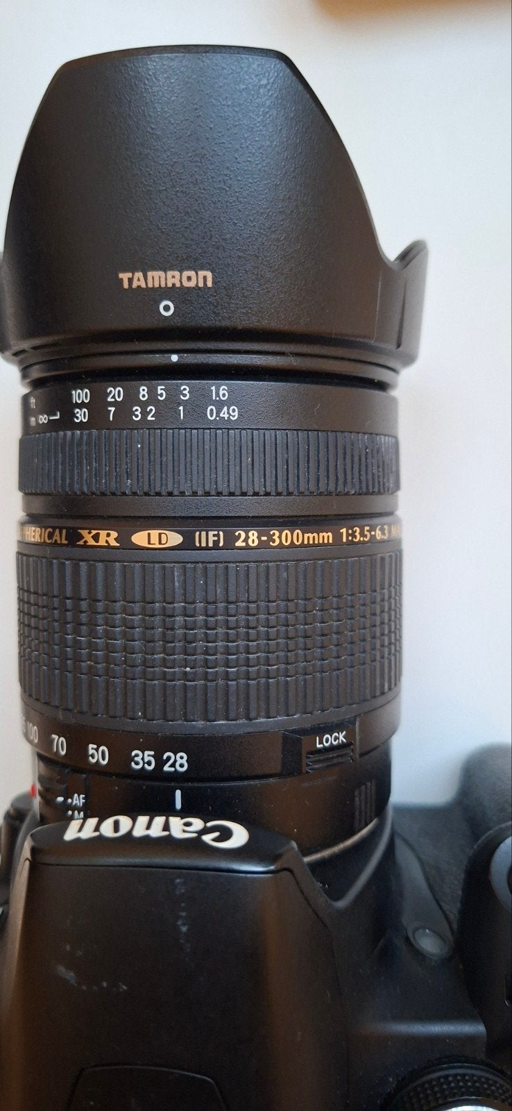 Canon EOS 500D Spiegelreflexcamera met Tamron 28-300mm lens, Gebruikt, Spiegelreflex, Canon, Accu