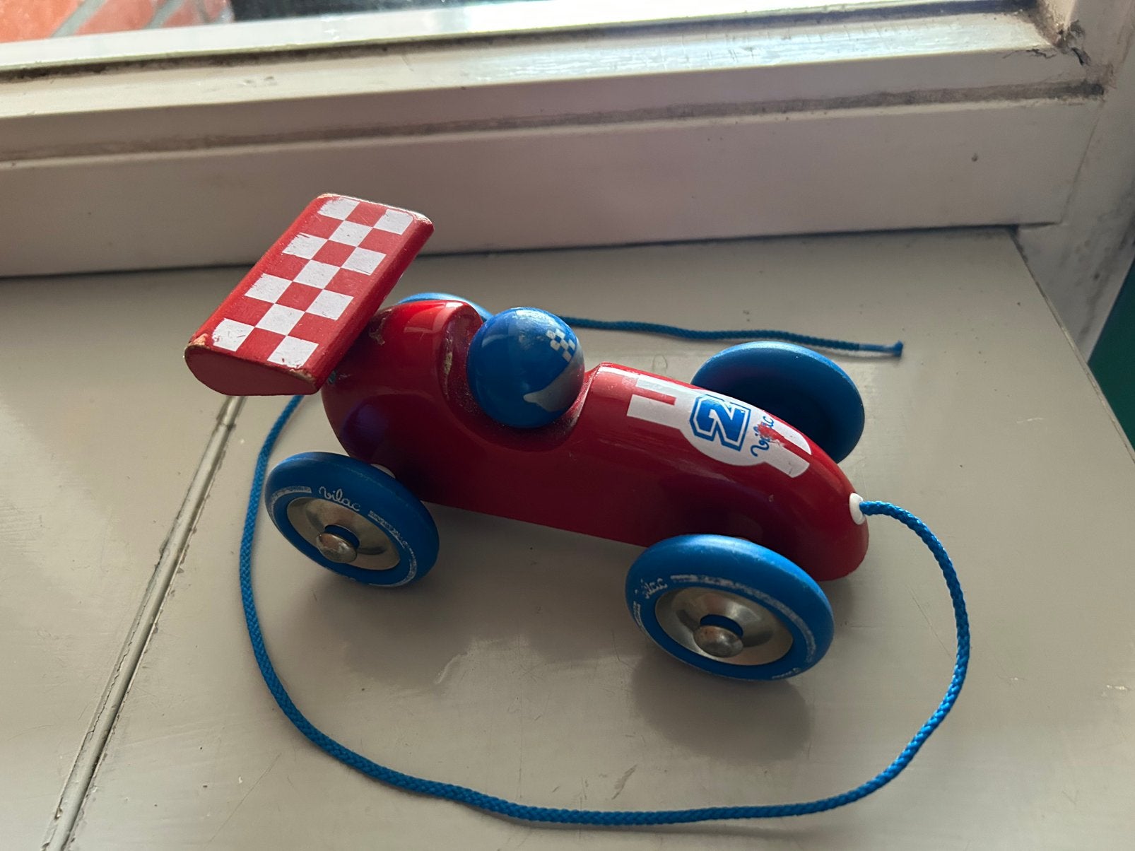 Rode trek raceauto van Vilac, Ophalen of Verzenden, Zo goed als nieuw