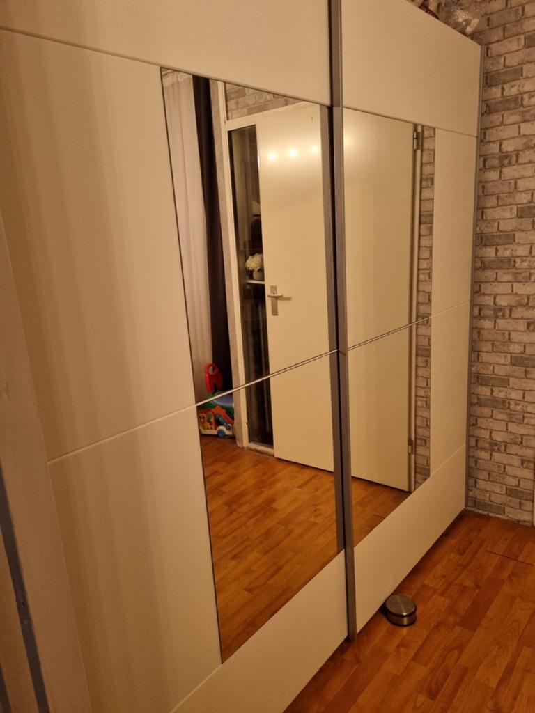 Kledingkast, Huis en Inrichting, Kasten | Kledingkasten, Met plank(en), 150 tot 200 cm, Ophalen of Verzenden, Zo goed als nieuw