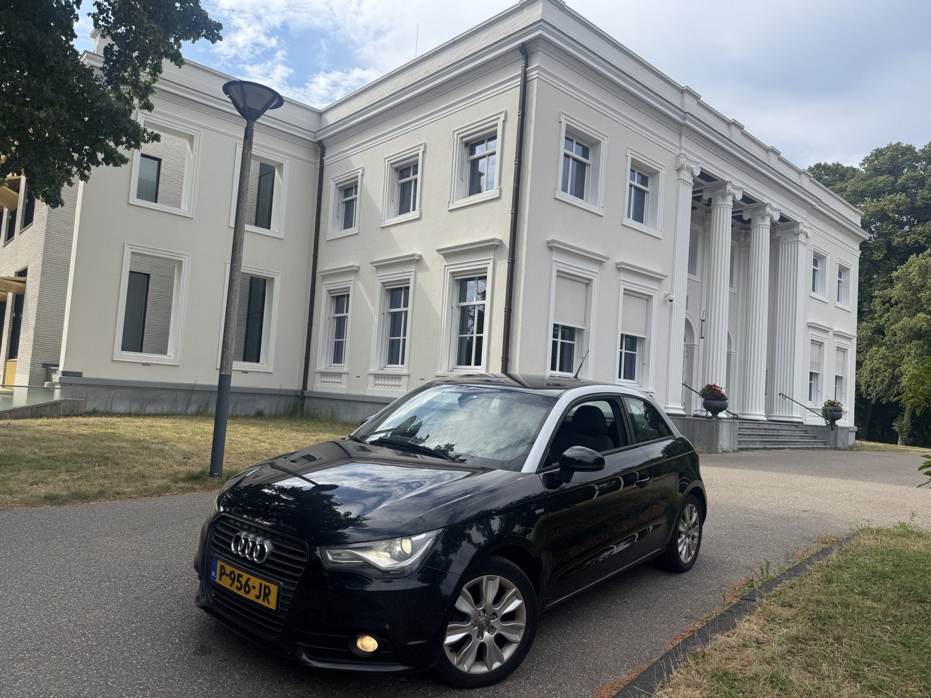 Audi A1 1.4 TFSI S-LINE 2 TONE, AIRCO (bj 2010), Auto's, Audi, Voorwielaandrijving, Euro 5, 4 stoelen, Handgeschakeld