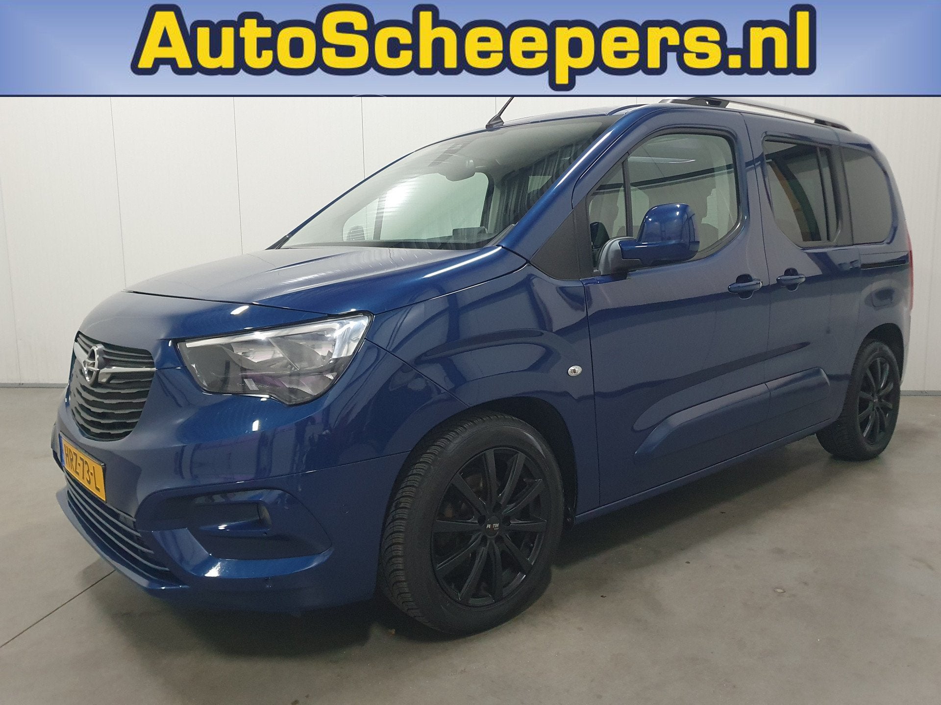 Opel Combo Tour 1.2 Turbo L1H1 Edition PANO/CRUISE/CARPLAY/T, Auto's, Voorwielaandrijving, Stof, Gebruikt, Euro 6