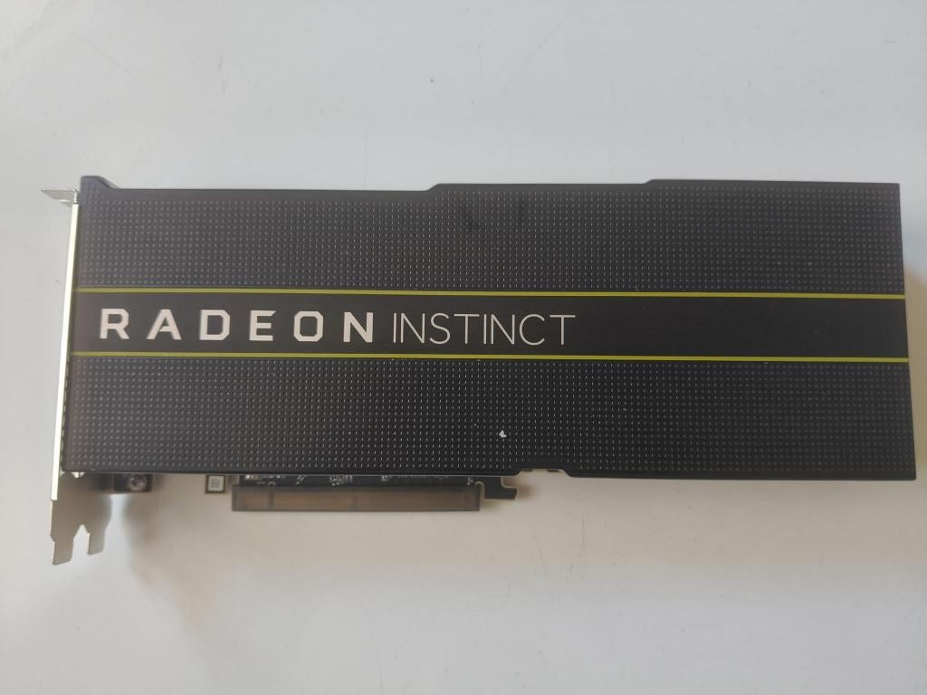 Radeon Instinct 32GB – Extreme GPU Power voor AI & Rendering, Computers en Software, Videokaarten, Nieuw, PCI-Express 4.0, GDDR6