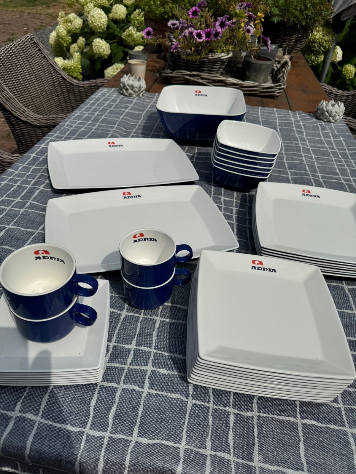 Adria services, Ophalen of Verzenden, Zo goed als nieuw