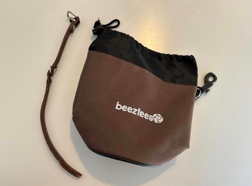 Beeztees voertjestas beloningstas en halsband, Dieren en Toebehoren, Honden-accessoires, Ophalen of Verzenden