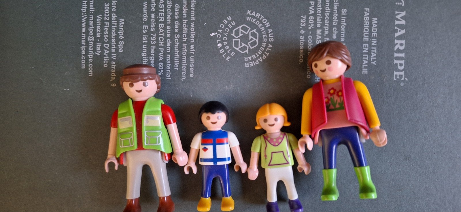 Playmobil Camper met gezin en accessoires, Ophalen of Verzenden, Gebruikt