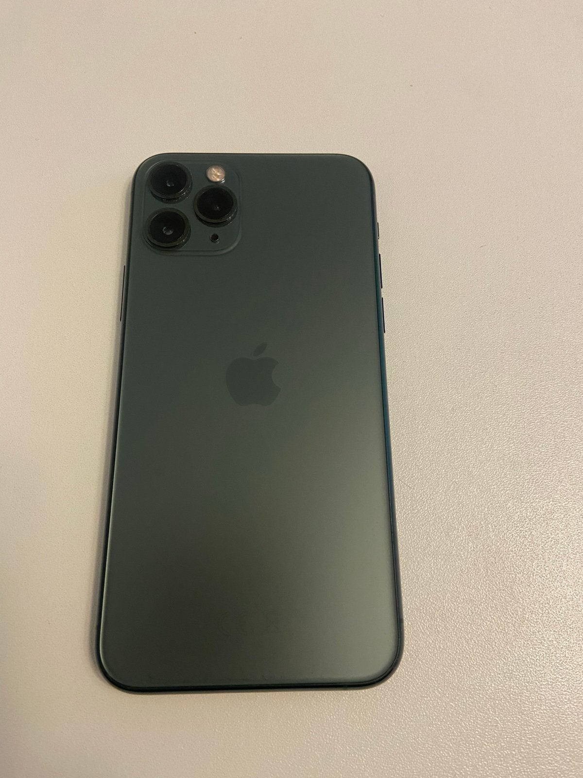iPhone 11 Pro - Goede staat, Telecommunicatie, Mobiele telefoons | Apple iPhone, Gebruikt, Ophalen of Verzenden, Groen, 64 GB