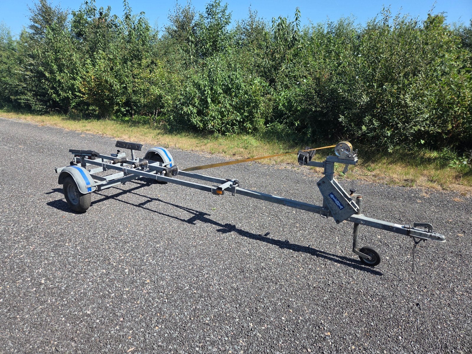 Kanteltrailer, Ophalen