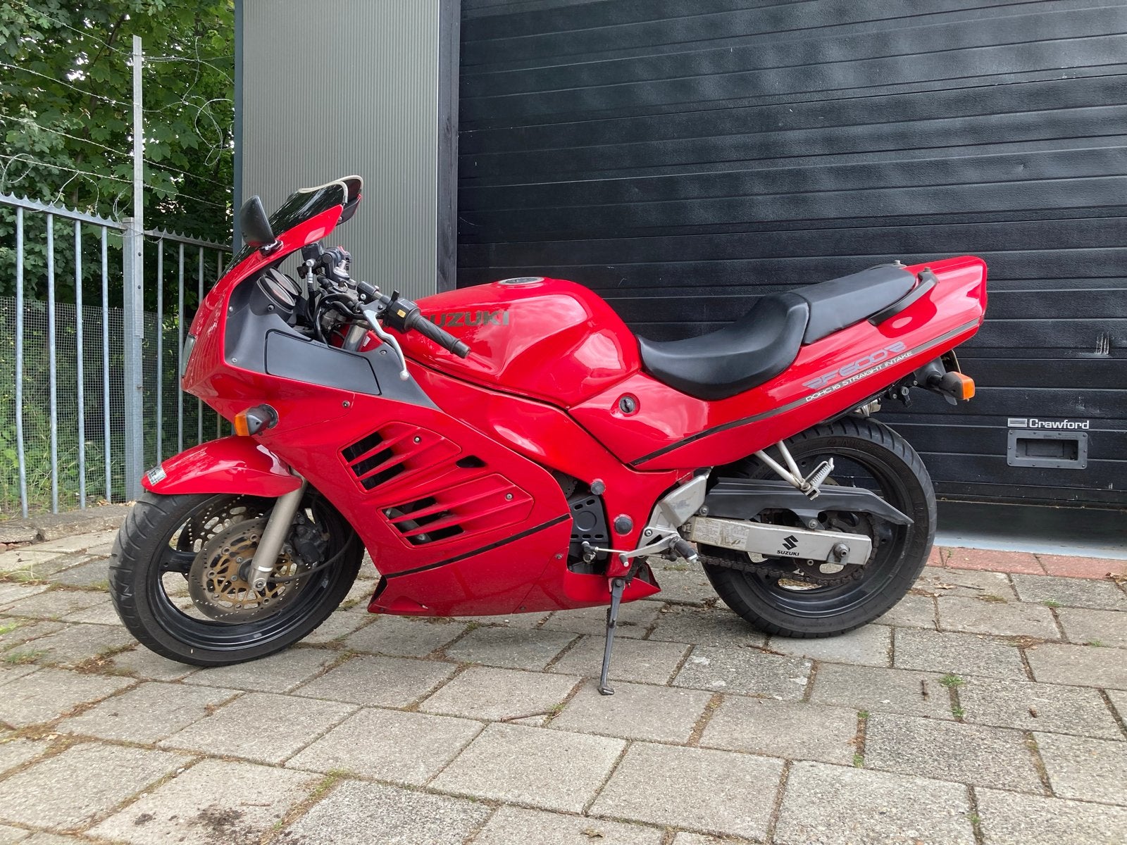 Suzuki RF600R - Kap aan zijkant moet  gespoten, Motoren, 4 cilinders, Motorrijbewijs A, Gebruikt, Meer dan 35 kW
