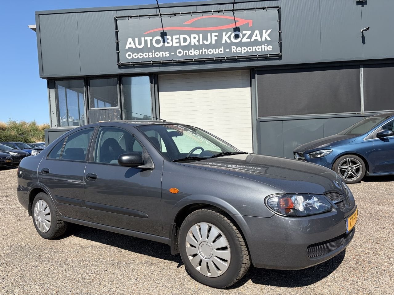 Nissan Almera 1.5 Acenta SEDAN AIRCO (bj 2004), Auto's, Almera, 1497 cc, 1153 kg, 98 pk