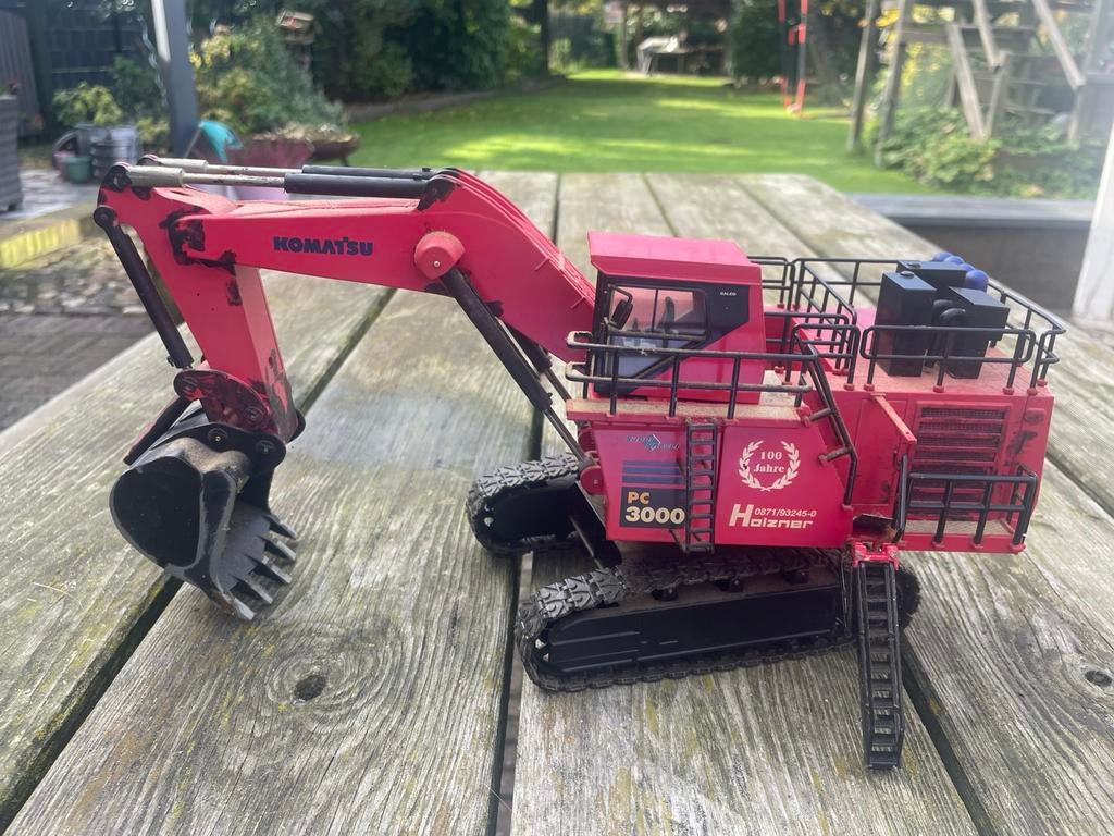 Komatsu graafmachine PC3000 1:50 - Modelbouw verzameling, Overige merken, Gebruikt, 1:32 tot 1:50, Overige typen