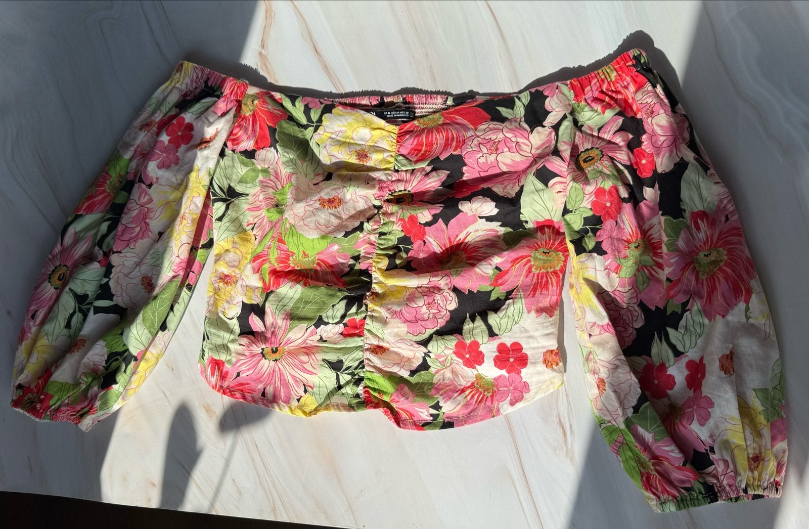 Zara off-shoulder top met bloemenprint, Maat 38/40 (M), Meerkleurig, Ophalen of Verzenden, Zo goed als nieuw