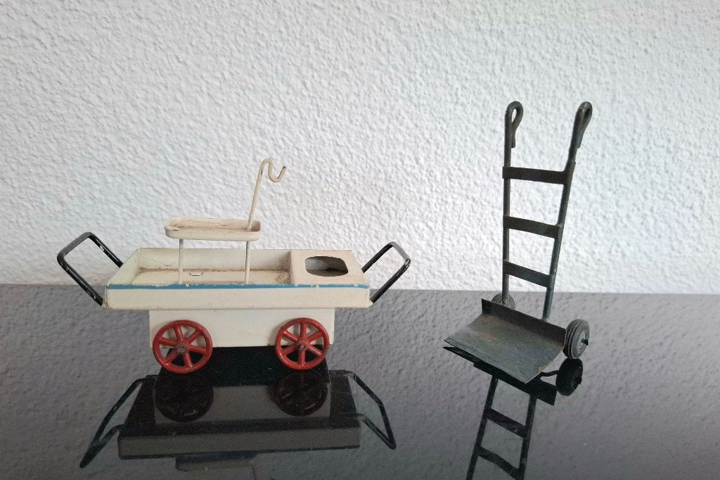 Marklin restauratiewagen en een steekwagen, Ophalen of Verzenden