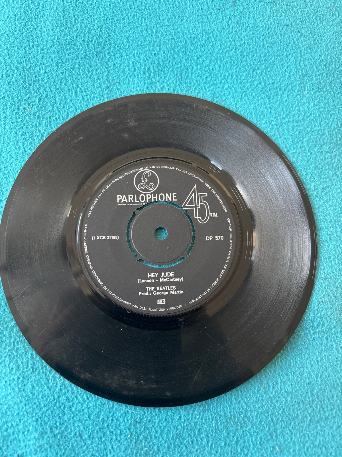The Beatles - Hey Jude / Revolution 7 inch vinyl single, Gebruikt, Originele persing, 7 inch, Ophalen of Verzenden
