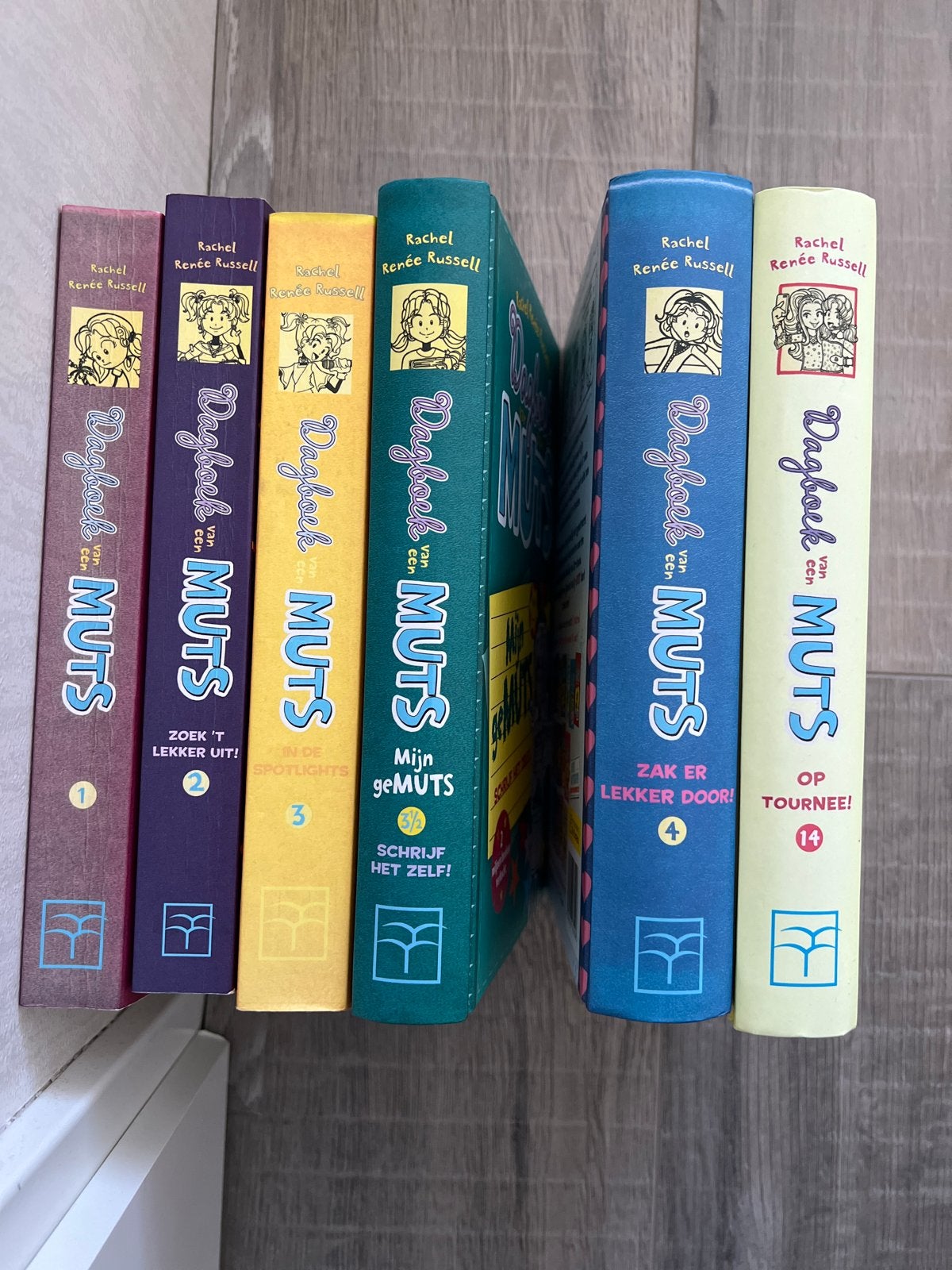 Dagboek van een Muts boeken - Rachel Renée Russell, Ophalen of Verzenden, Zo goed als nieuw, Fictie algemeen