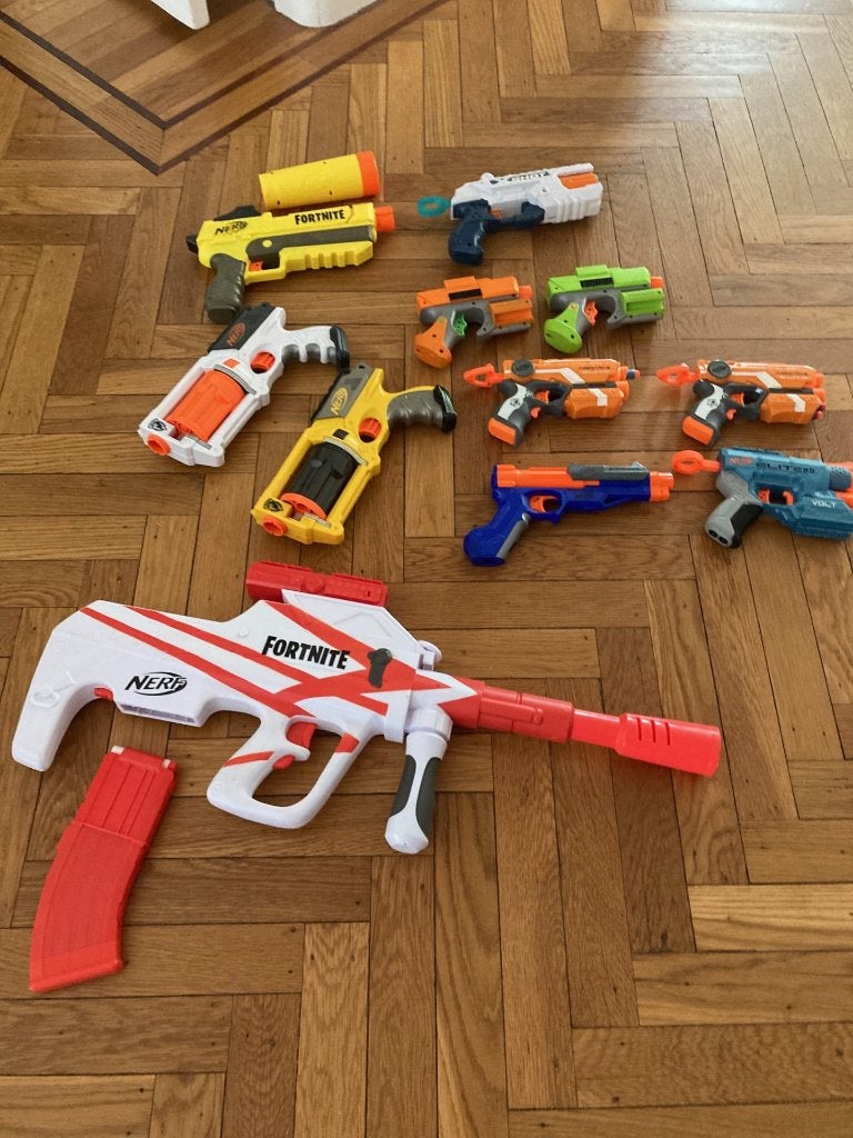 Nerf collectie, Ophalen, Zo goed als nieuw